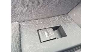 MANDO ELEVALUNAS TRASERO IZQUIERDO TOYOTA AURIS 1.2 16V Turbo (116 CV) DE 2016 - D.4750739