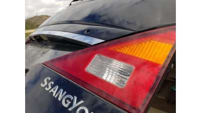 PILOTO TRASERO DERECHO SSANGYONG RODIUS 2.7 Turbodiesel (163 CV) DE 2010 - D.4751182