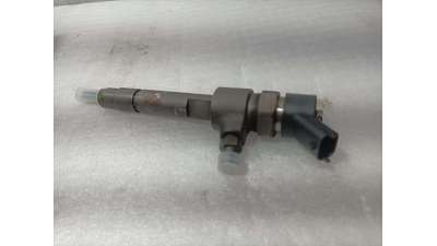 INYECTOR FIAT BRAVO 1.9 JTD (101 CV) DE 2001 - D.4751391 / 0445110068