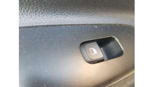 MANDO ELEVALUNAS TRASERO IZQUIERDO KIA STONIC 1.0 TGDI (101 CV) DE 2018 - D.4753280