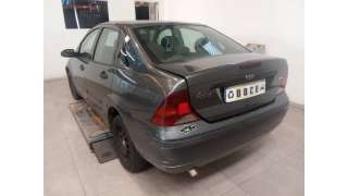 FORD FOCUS BERLINA CAK Ambiente 2002 4p - 22707