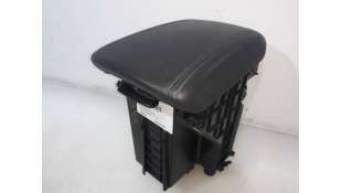 APOYABRAZOS CENTRAL HYUNDAI TUCSON - 1486000 / 84694D7200 - 84694D7200 2