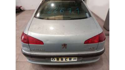 PEUGEOT 607 S1 Pack 2002 4p - 22671