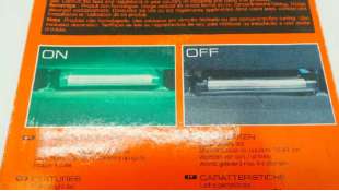 LUZ INTERIOR ACCESORIO UNIVERSAL - 1052276 / 8430046800128 - LUZ REPOSACABEZAS LED VERDE - GREEN HEADREST LED BRAND:BC CORONA. N 2