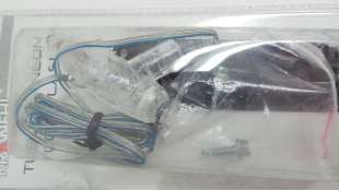 TUNING ACCESORIO UNIVERSAL - 1052286 / 8421779516189 - TUBO NEON  CON FLASH 30CM, 12V. . NUEVO.  NEON TUBE WITH FLASH 12 INCH-30 2