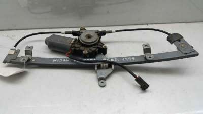 ELEVALUNAS DELANTERO DERECHO NISSAN PRIMERA (1993-1996) 1.6 102CV 1597CC - L.377114 / 8070073J00