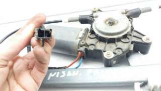 ELEVALUNAS DELANTERO DERECHO NISSAN PRIMERA (1993-1996) 1.6 102CV 1597CC - L.377114 / 8070073J00