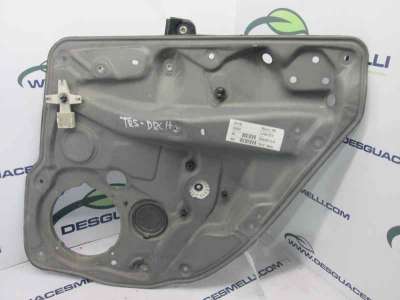 ELEVALUNAS TRASERO DERECHO VOLKSWAGEN GOLF IV (2000-2005) 1.9 TDI 130CV 1896CC - L.604957 / 1J4839730