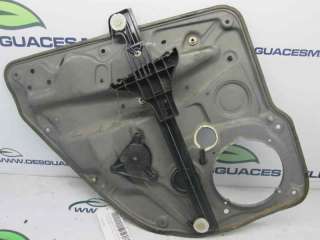 ELEVALUNAS TRASERO DERECHO VOLKSWAGEN GOLF IV (2000-2005) 1.9 TDI 130CV 1896CC - L.604957 / 1J4839730