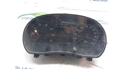 CUADRO INSTRUMENTOS VOLKSWAGEN POLO (2001-2008) 1.4 16V 75CV 1390CC - L.740430 / 6Q0920803