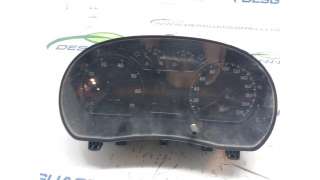 CUADRO INSTRUMENTOS VOLKSWAGEN POLO (2001-2008) 1.4 16V 75CV 1390CC - L.740430 / 6Q0920803