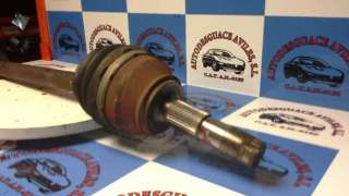 CAJA RELES / FUSIBLES OPEL VECTRA C GTS (2002-2006) 2.2 DTI 16V (F68) 125CV 2172CC - L.942910 / 93180087