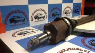 CAJA RELES / FUSIBLES OPEL VECTRA C GTS (2002-2006) 2.2 DTI 16V (F68) 125CV 2172CC - L.942910 / 93180087