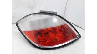PILOTO TRASERO IZQUIERDO OPEL ASTRA H (2004-2010) 1.4 (L48) 90CV 1364CC - L.4330126 / 1222354
