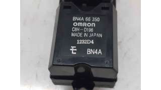 MANDO ELEVALUNAS DELANTERO IZQUIERDO MAZDA 323 F VI (2001-2004) 1.6 98CV 1598CC - L.6460086 / BN4A66350