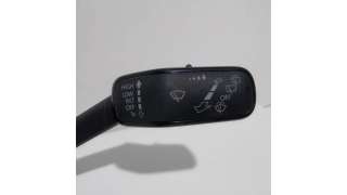 PILOTO TRASERO DERECHO INTERIOR LEXUS IS III (2013-) 300H (AVE30) 181CV 2494CC - L.6613566 / 8158053162
