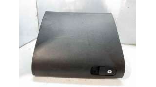 GUANTERA VOLKSWAGEN TIGUAN (2007-2018) - L.6904077 / 5M1857097Q