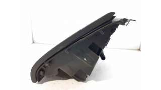 GUANTERA VOLKSWAGEN TIGUAN (2007-2018) - L.6904077 / 5M1857097Q