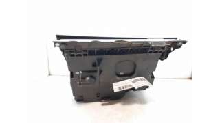 GUANTERA VOLKSWAGEN TIGUAN (2007-2018) - L.6904077 / 5M1857097Q