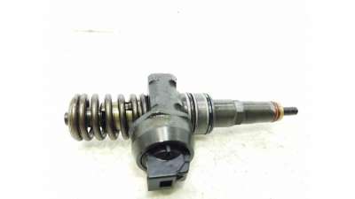 INYECTOR SKODA OCTAVIA II (2004-2010) 1.9 TDI 105CV 1896CC - L.6933817 / 038130073AG