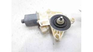 MOTOR ELEVALUNAS DELANTERO IZQUIERDO MERCEDES-BENZ CLASE A (2014-2018) A 200 CDI / D (176.008) 136CV 2143CC - L.6935864 / A