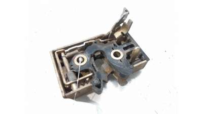 CERRADURA PUERTA DELANTERA DERECHA VOLKSWAGEN POLO (1982-1989) 1.3 75CV 1272CC - L.6942362 / 327837016B