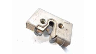 CERRADURA PUERTA DELANTERA DERECHA VOLKSWAGEN POLO (1982-1989) 1.3 75CV 1272CC - L.6942362 / 327837016B