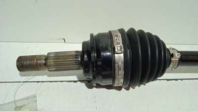 MANETA EXTERIOR DELANTERA DERECHA MITSUBISHI MONTERO (1987-1991) 2.5 TD (L044G, L049G) 87CV 2477CC - L.6976078 / MB321072