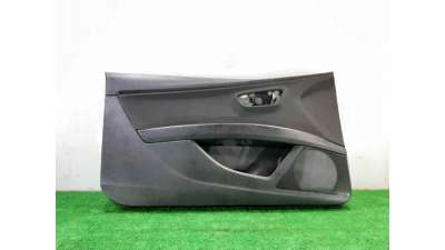 GUARNECIDO PUERTA DELANTERA IZQUIERDA SEAT LEON (2012-) 1.6 TDI 105CV 1598CC - L.6982476 / 5F3867131