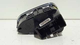CERRADURA PUERTA DELANTERA IZQUIERDA NISSAN NAVARA (2001-) 2.5 D 4X4 133CV 2488CC - L.7006112 / 805035P06A