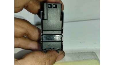 INYECTOR AUDI A3 (2003-2010) 1.9 TDI 105CV 1896CC - L.7012404 / 038130073AG
