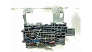 CAJA RELES / FUSIBLES NISSAN JUKE (2010-) 1.5 DCI 110CV 1461CC - L.7016105 / PA66PPE