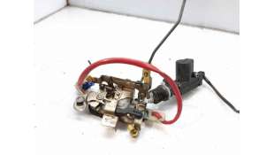 CERRADURA PUERTA DELANTERA DERECHA OTROS VEHICULOS - L.7027867 / S6G02