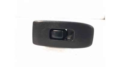 MANDO ELEVALUNAS TRASERO DERECHO MITSUBISHI MONTERO III (2000-2006) 3.2 DI-D (V68W) 160CV 3200CC - L.7037642 / MR445659