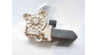 MOTOR ELEVALUNAS TRASERO IZQUIERDO MERCEDES-BENZ CLASE E (2002-2008) E 270 CDI (211.016) 177CV 2685CC - L.7040916 / A211820