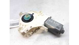 MOTOR ELEVALUNAS TRASERO DERECHO LAND ROVER DISCOVERY III (2004-2009) 2.7 TD 4X4 190CV 2720CC - L.7055716 / CVR000010