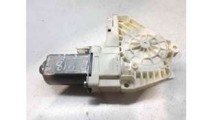 MOTOR ELEVALUNAS TRASERO IZQUIERDO LAND ROVER DISCOVERY III (2004-2009) 2.7 TD 4X4 190CV 2720CC - L.7055717 / CVR000060 2