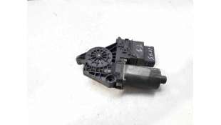MOTOR ELEVALUNAS TRASERO IZQUIERDO SKODA SUPERB I (2003-2008) 2.5 TDI 163CV 2496CC - L.7070234 / 0130821697