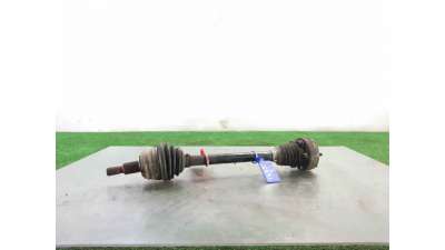 TRANSMISION DELANTERA IZQUIERDA VOLKSWAGEN GOLF IV (1997-2004) 1.4 16V 75CV 1390CC - L.7074893 / 1J0407451MV