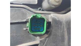 FARO DERECHO FORD MONDEO III (2000-2007) 2.0 16V TDDI / TDCI 115CV 1998CC - L.7104050 / 0301174204