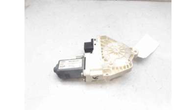 MOTOR ELEVALUNAS DELANTERO DERECHO AUDI A4 (2007-2015) - L.7107290 / 8K0959802