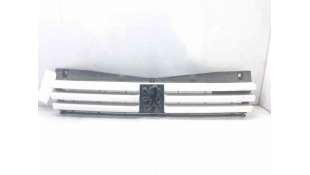 REJILLA DELANTERA PEUGEOT 205 I (1983-1987) - L.7116750 / 9253108580