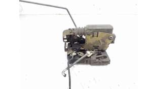 CERRADURA PUERTA DELANTERA DERECHA OTROS VEHICULOS - L.7144096 / 7K063