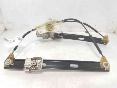 ELEVALUNAS DELANTERO DERECHO SEAT LEON (2012-) 1.6 TDI 105CV 1598CC - L.7150505 / 5F4837462D
