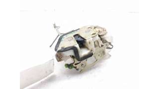 CERRADURA PUERTA DELANTERA DERECHA MITSUBISHI L 200 (1996-2007) 2.5 TD 4WD (K74T) 99CV 2477CC - L.7170055 / MR432138