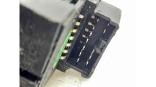 MANDO ELEVALUNAS DELANTERO IZQUIERDO OTROS VEHICULOS - L.7180848 / 120807