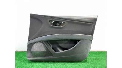 GUARNECIDO PUERTA DELANTERA DERECHA SEAT LEON ST (2013-) 1.6 TDI 105CV 1598CC - L.7202574 / 5F4867132