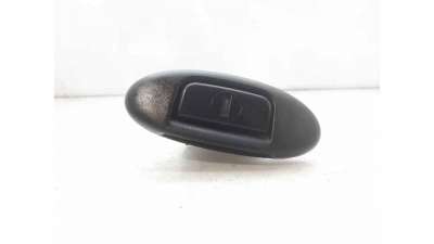 MANETA EXTERIOR PORTON RENAULT MEGANE I CLASSIC (1999-2003) 1.6 16V (LA00, LA04, LA0B, LA11, LA16, LA19, LA1J, LA1K,... 107