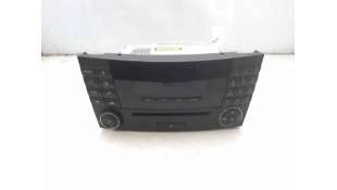 SISTEMA AUDIO / RADIO CD MERCEDES-BENZ CLASE E (2002-2008) E 200 KOMPRESSOR (211.042) 163CV 1796CC - L.7214602 / A211870508