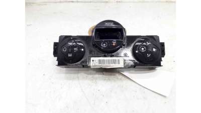 MANDO CLIMATIZADOR RENAULT MEGANE II (2003-2008) 1.5 DCI (BM02, BM13, BM2A, CM02, CM13) 101CV 1461CC - L.7232543 / 82003448